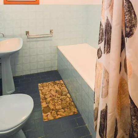 Two-bedroom In Pula Ix *